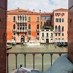 شقة Palazzo Alvera Grand Canal *